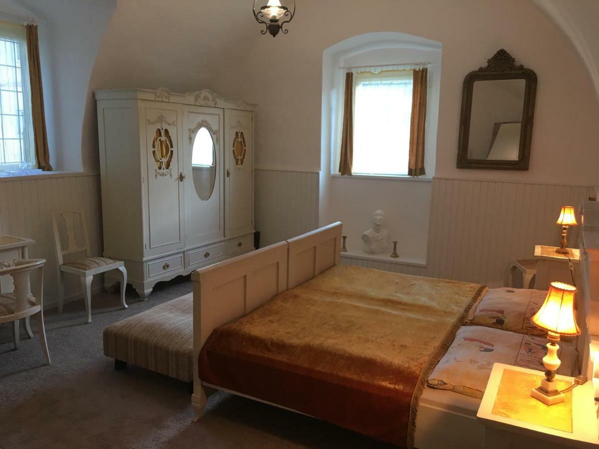 Gothic House Apartments Körmöcbánya Kültér fotó