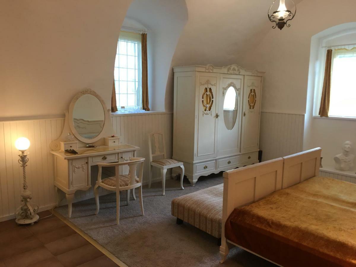 Gothic House Apartments Körmöcbánya Kültér fotó